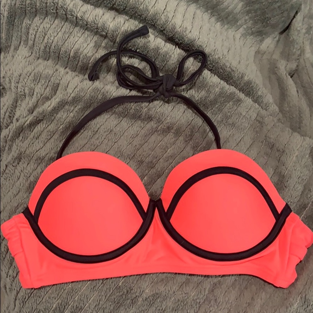 🛍 3/$10 Xhilaration neon coral & black bikini top